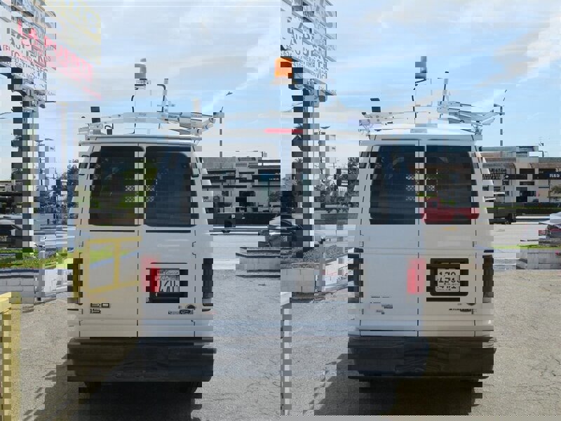 Used 2013 Ford E-150 and Econoline 150 w/ PWR Group image 3