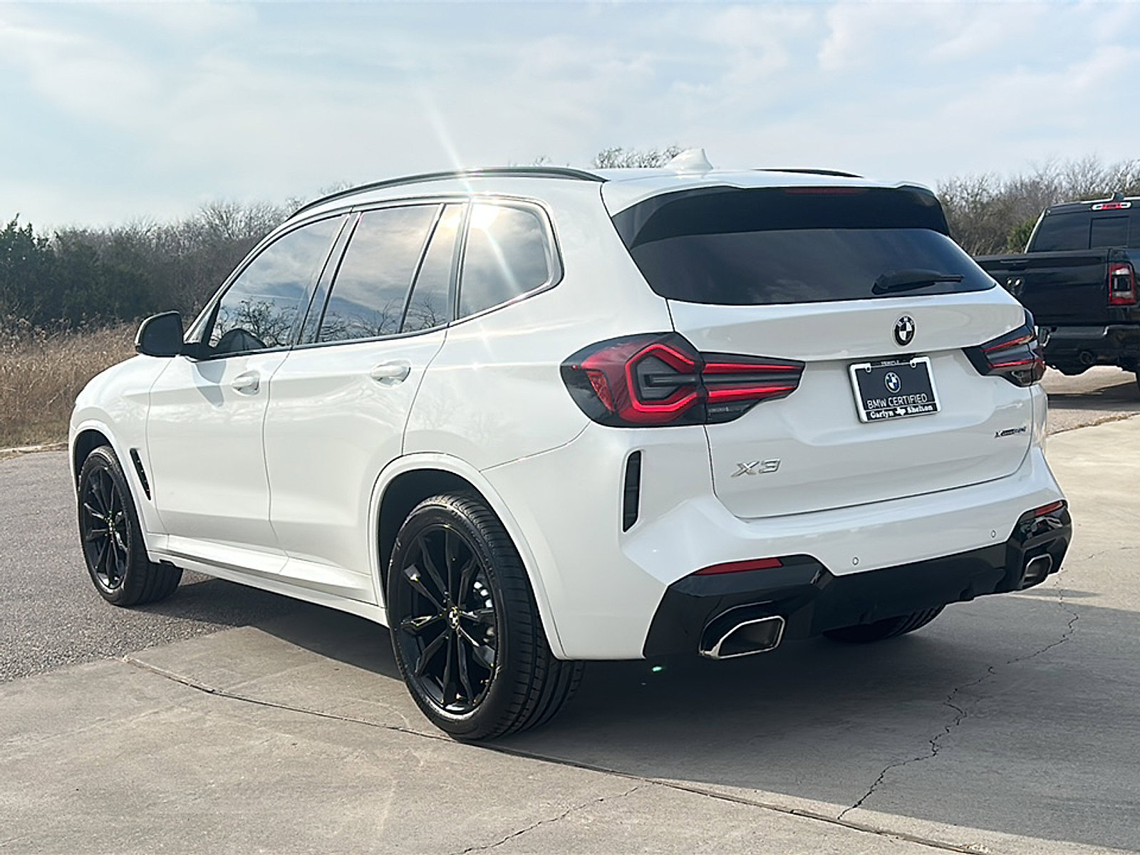 Certified 2023 BMW X3 xDrive30i w/ M Sport Package image 6