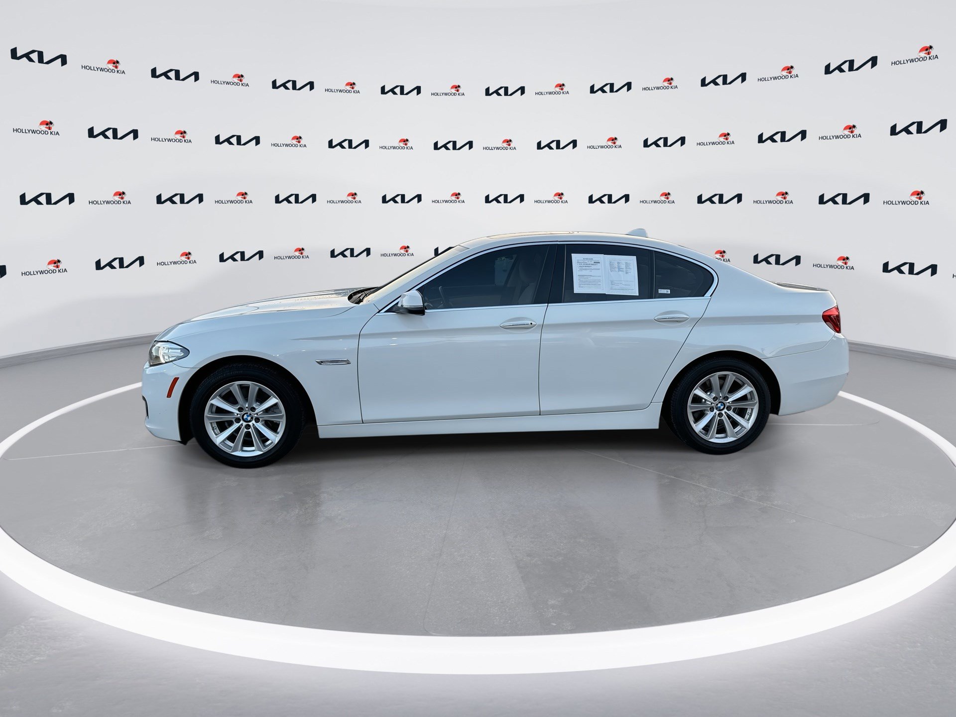 Used 2016 BMW 528i Sedan RWD image 5