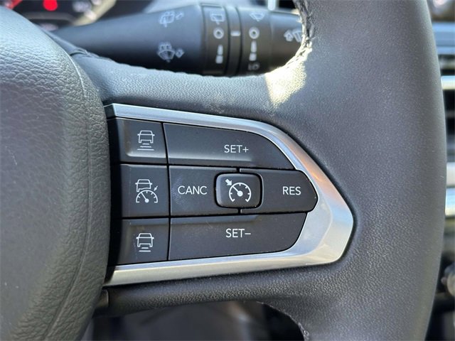 Certified 2023 Jeep Compass Limited w/ Sun and Sound Group image 31