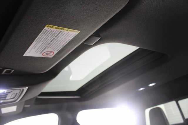 Used 2022 Chevrolet Silverado 2500 High Country w/ Z71 Off-Road Package image 11