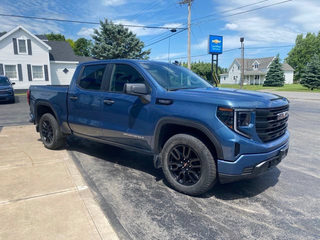 Used 2024 GMC Sierra 1500 Pro w/ Graphite Edition AWD/4WD image 5