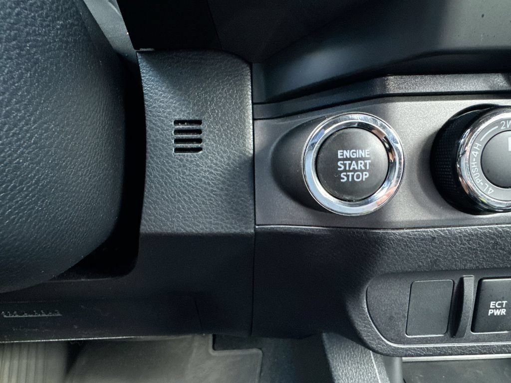 Used 2023 Toyota Tacoma TRD Off-Road AWD/4WD image 22