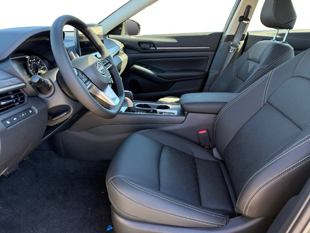 New 2026 Nissan Altima 2.5 SV w/ SV Premium Package AWD/4WD image 9