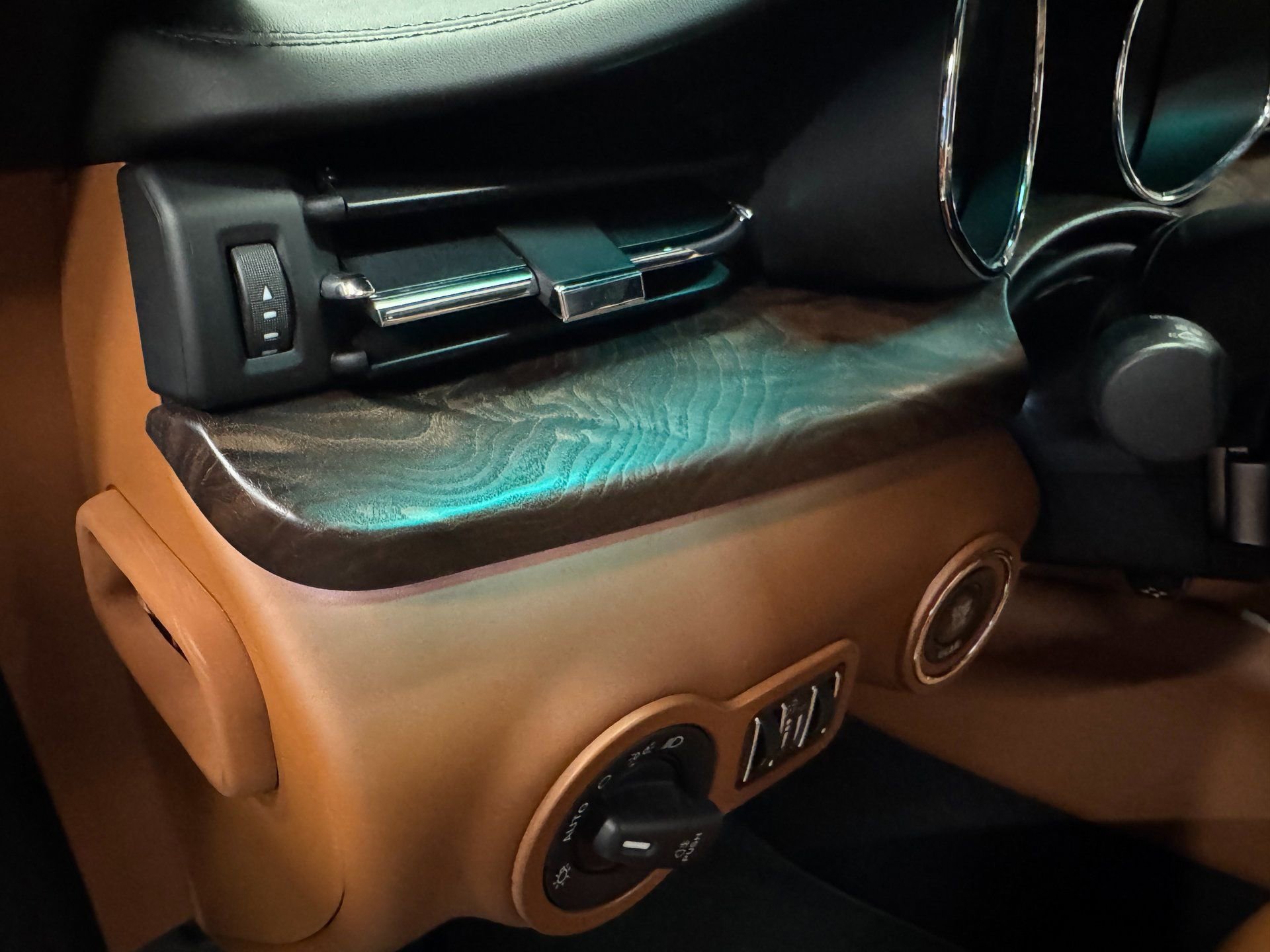 Used 2014 Maserati Quattroporte GTS image 45