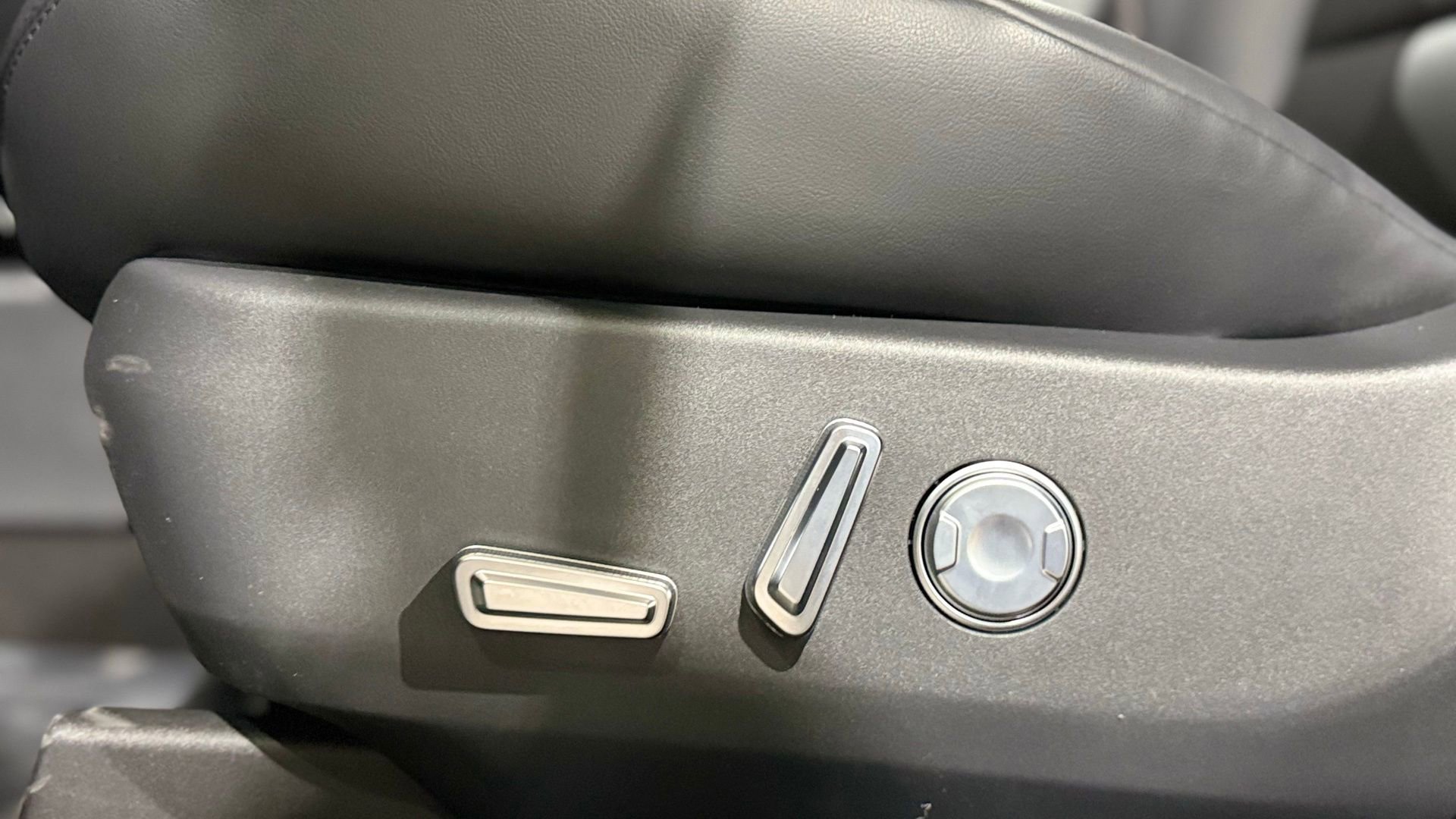 New 2026 Lincoln Nautilus Premier w/ Jet Appearance Package image 43