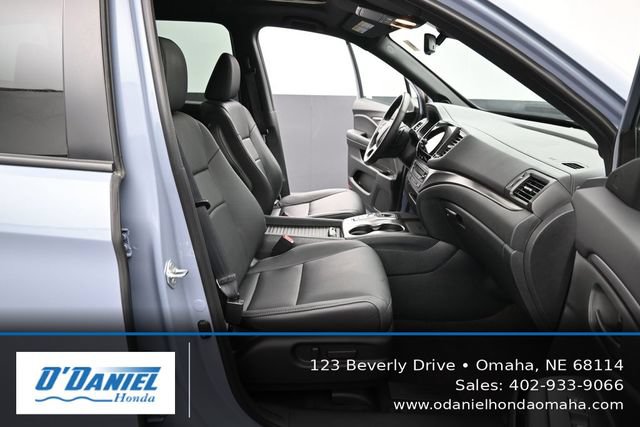 Used 2023 Honda Passport EX-L image 41