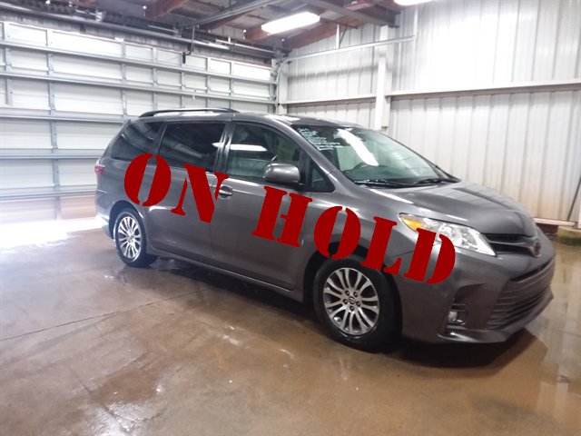 Used 2019 Toyota Sienna XLE