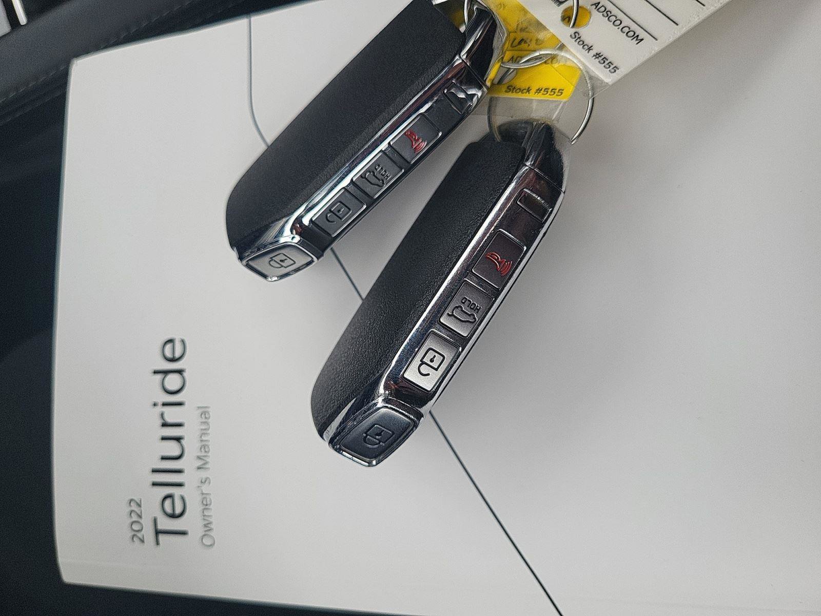 Used 2022 Kia Telluride SX image 34