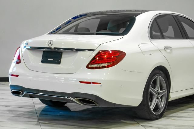 Used 2018 Mercedes-Benz E 300 image 10