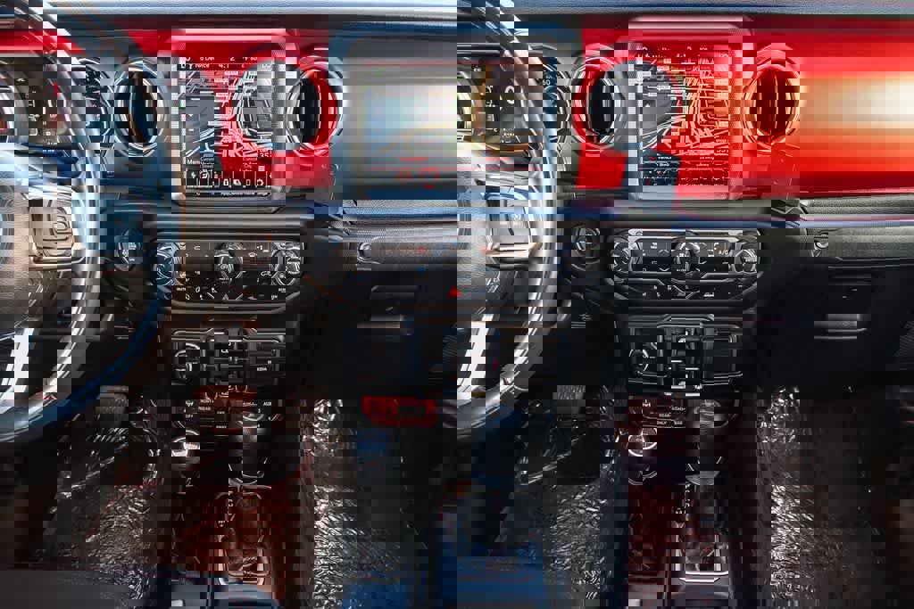 Used 2020 Jeep Gladiator Rubicon image 13