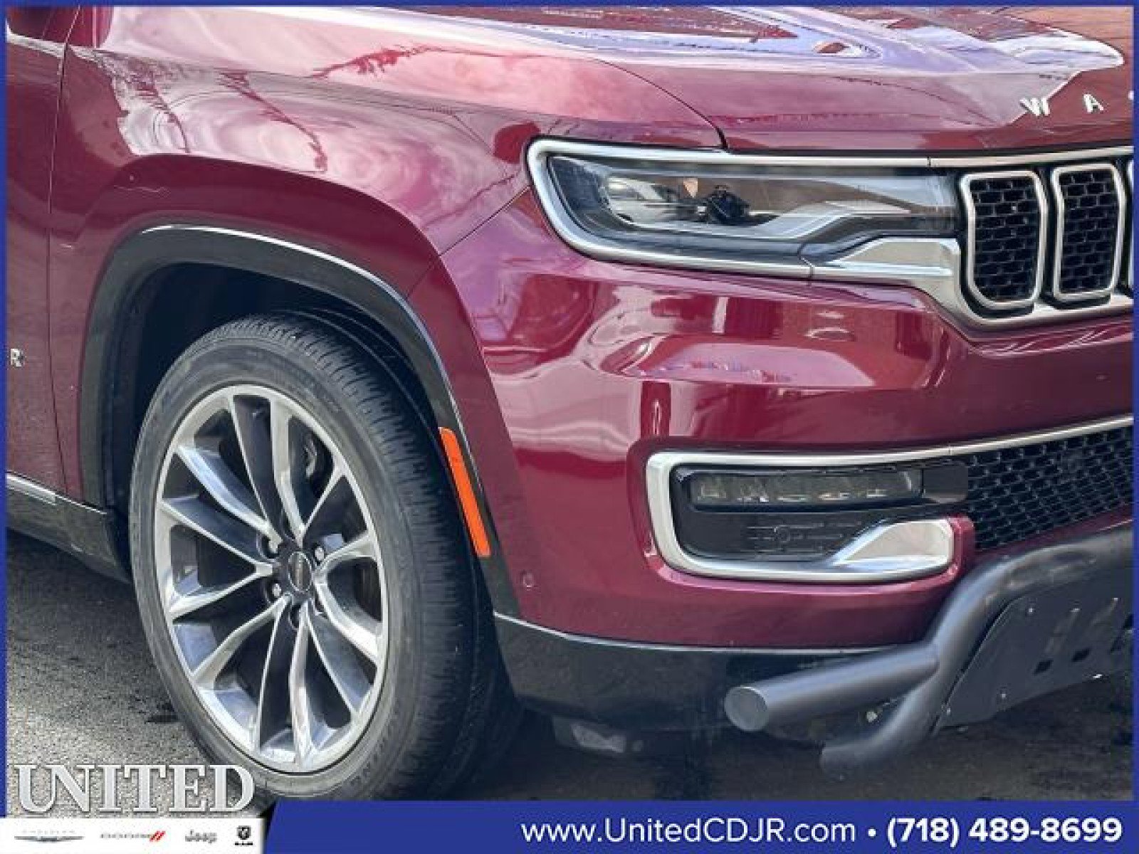 Used 2022 Jeep Wagoneer Series III w/ Premium Group I image 11