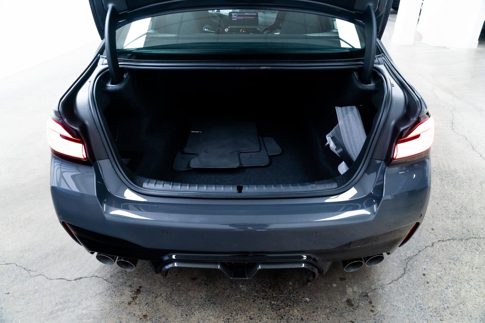 Used 2022 BMW M5 CS AWD/4WD image 7