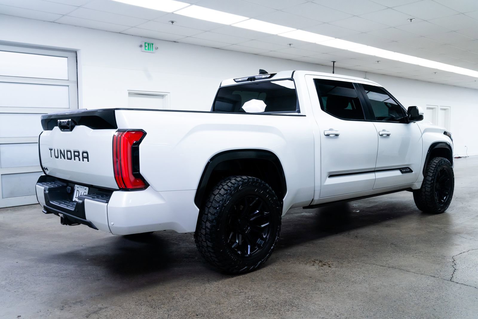 Used 2025 Toyota Tundra Platinum image 6