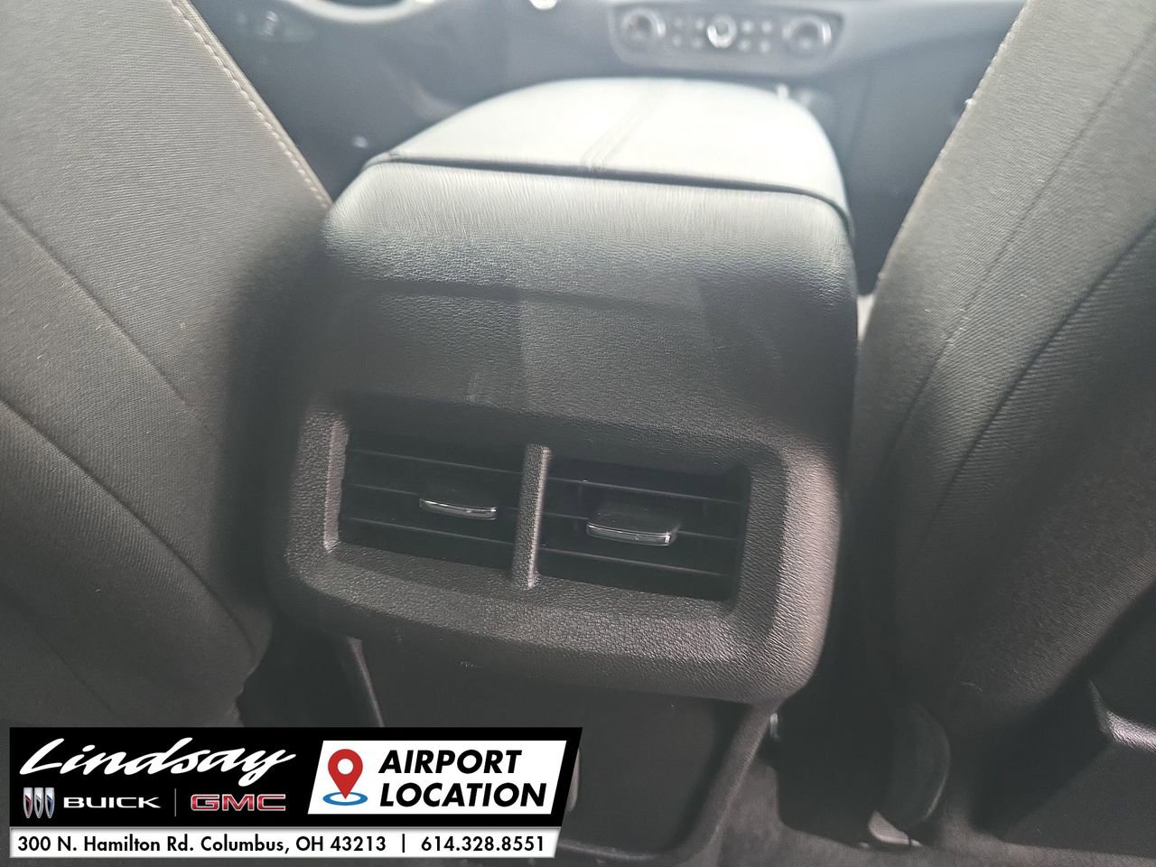 Used 2023 GMC Terrain SLE w/ Driver Convenience Package image 21