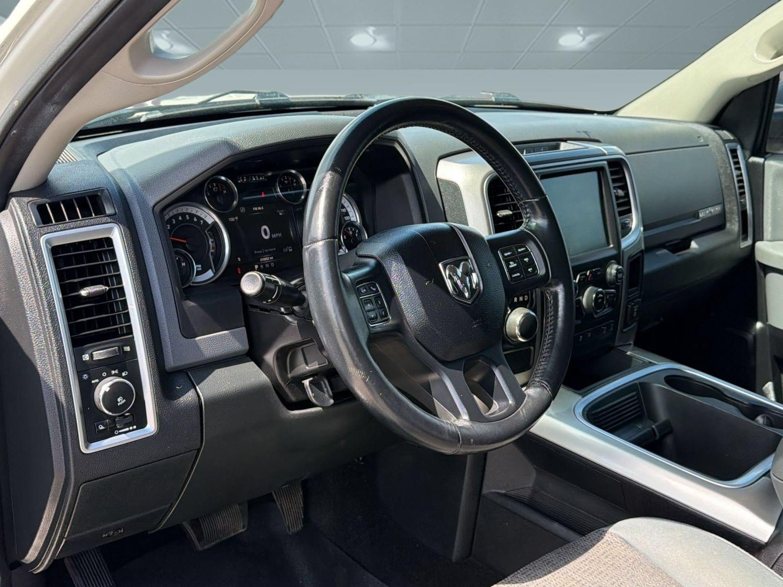 Used 2016 RAM 1500 Lone Star RWD image 4