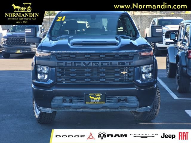 Used 2021 Chevrolet Silverado 2500 W/T w/ WT Fleet Convenience Package AWD/4WD image 2