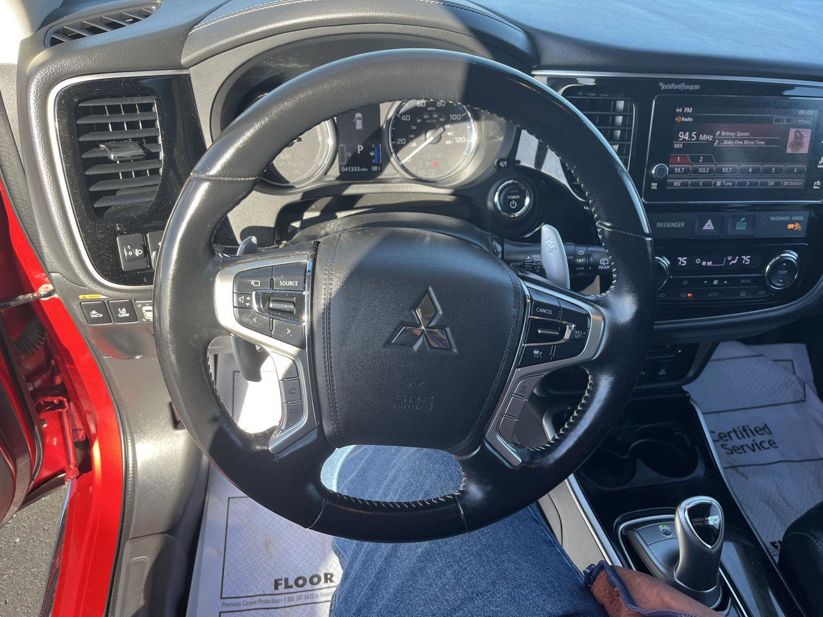 Used 2018 Mitsubishi Outlander GT AWD/4WD image 10