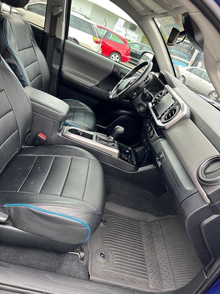 Used 2004 INFINITI FX35 AWD w/ Technology Pkg image 14