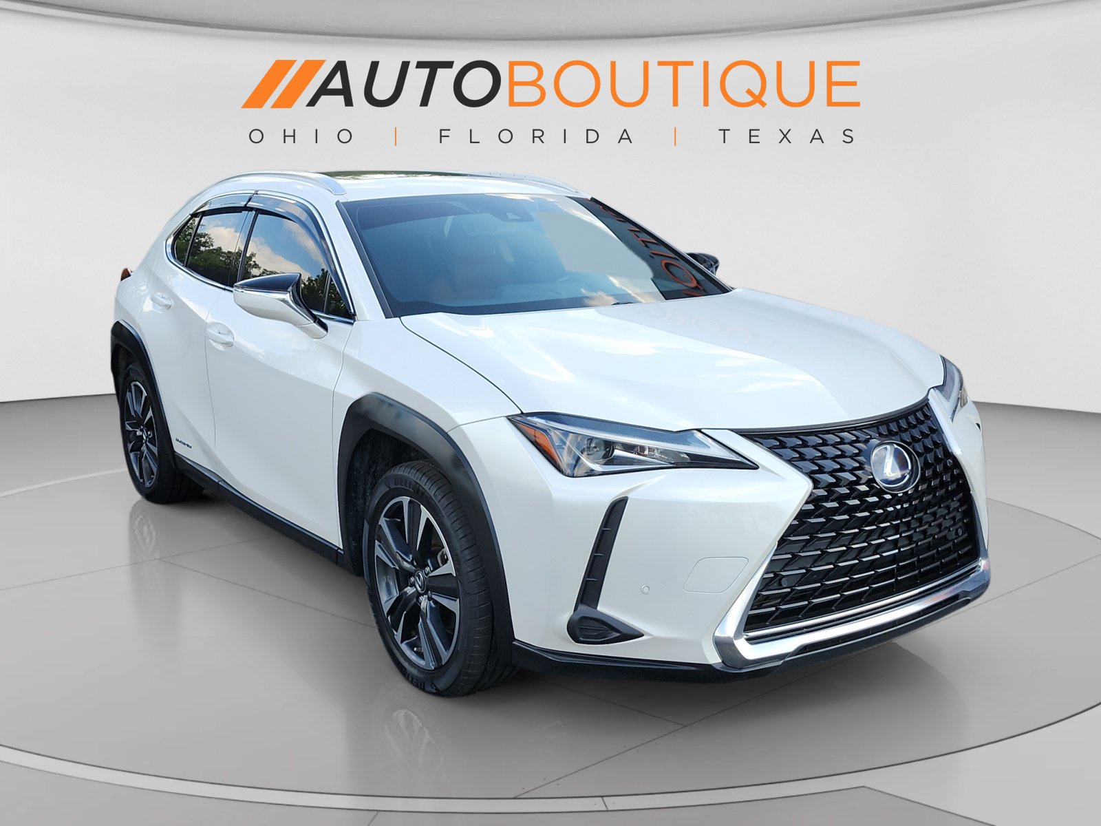 Used 2021 Lexus UX 250h w/ Premium Package AWD/4WD image 7