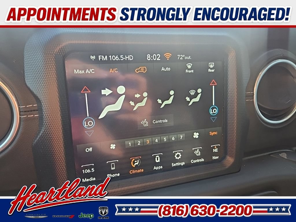 Used 2018 Jeep Wrangler Unlimited Sahara AWD/4WD image 50