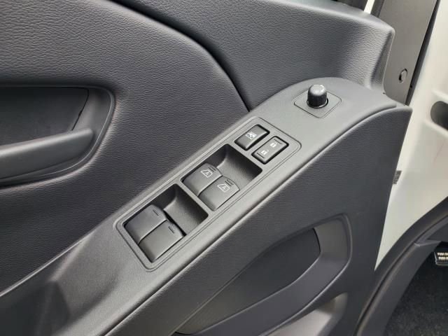 New 2026 Nissan Frontier SV image 19