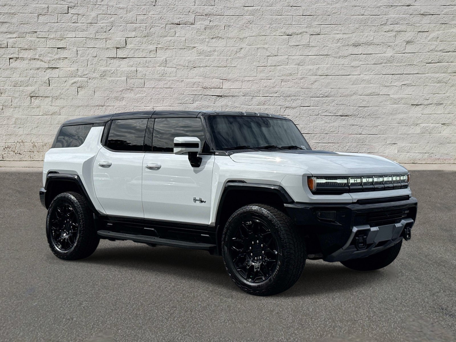 Used 2025 GMC Hummer EV 2X AWD/4WD image 6