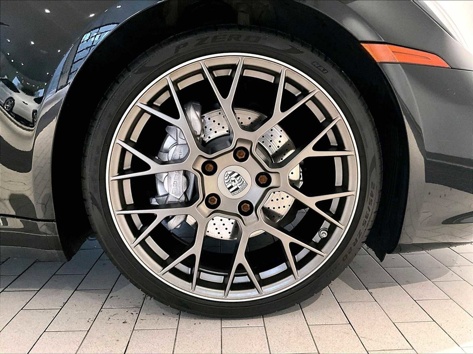 Used 2020 Porsche 911 Carrera image 14