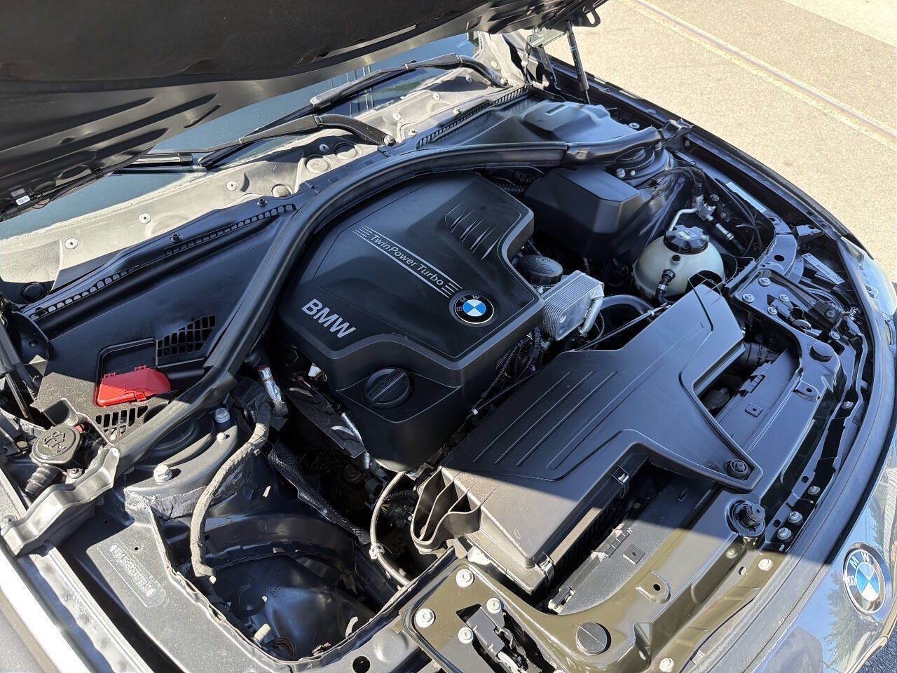 Used 2014 BMW 320i Sedan RWD image 14