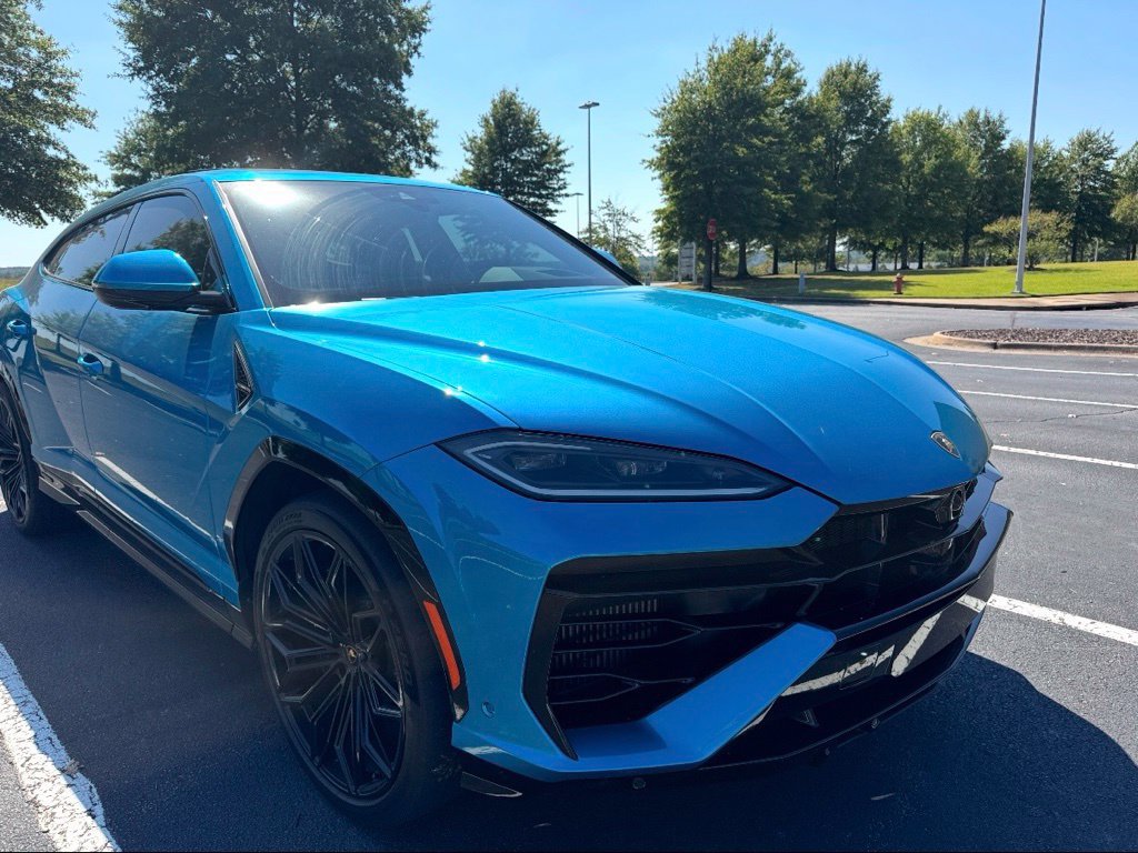 Used 2025 Lamborghini Urus SE AWD/4WD image 4