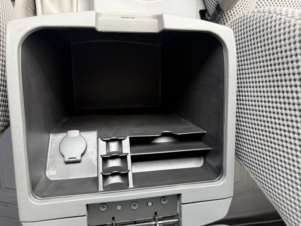 Used 2020 Nissan Frontier SV RWD image 25
