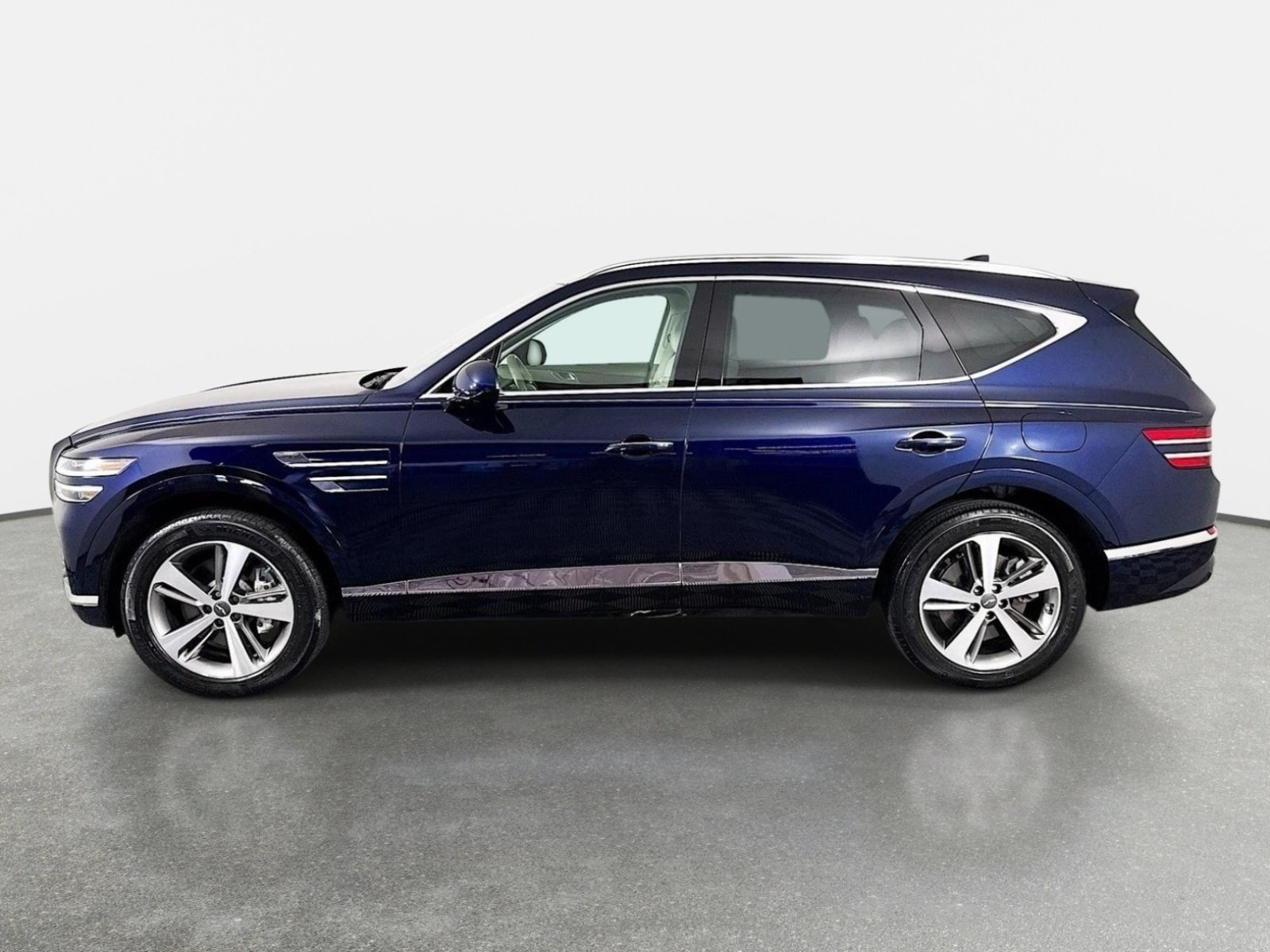 Certified 2023 Genesis GV80 3.5T AWD/4WD image 8