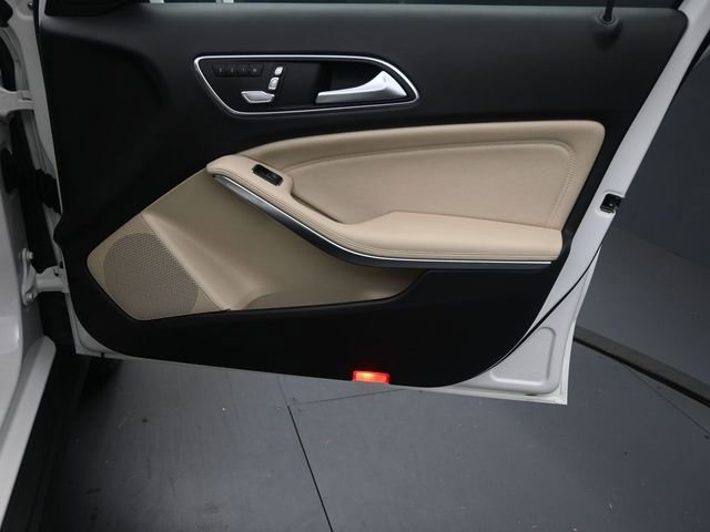 Used 2019 Mercedes-Benz GLA 250 4MATIC image 29