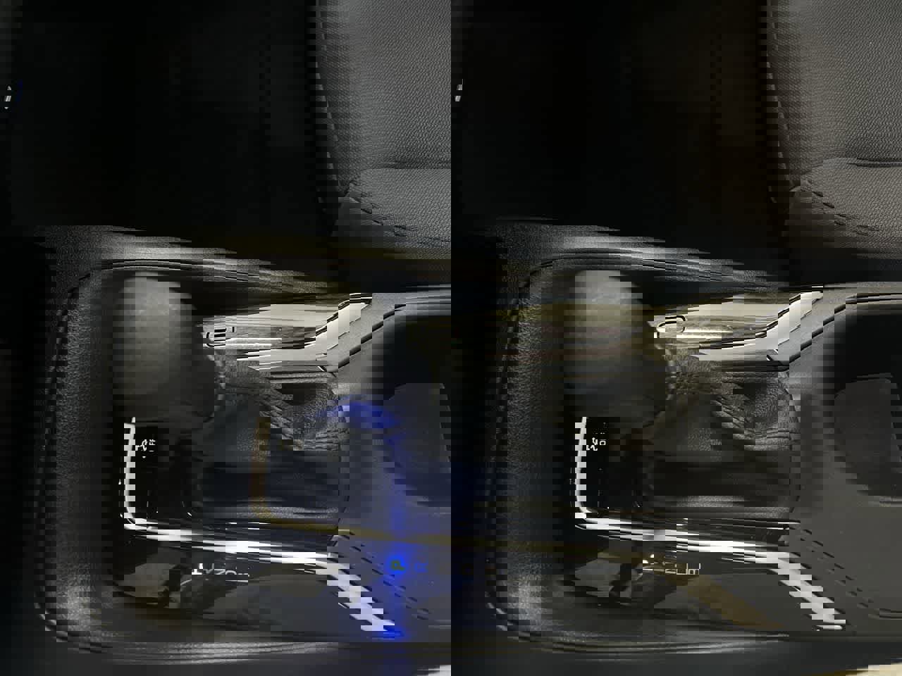 Used 2024 Toyota Corolla LE image 28