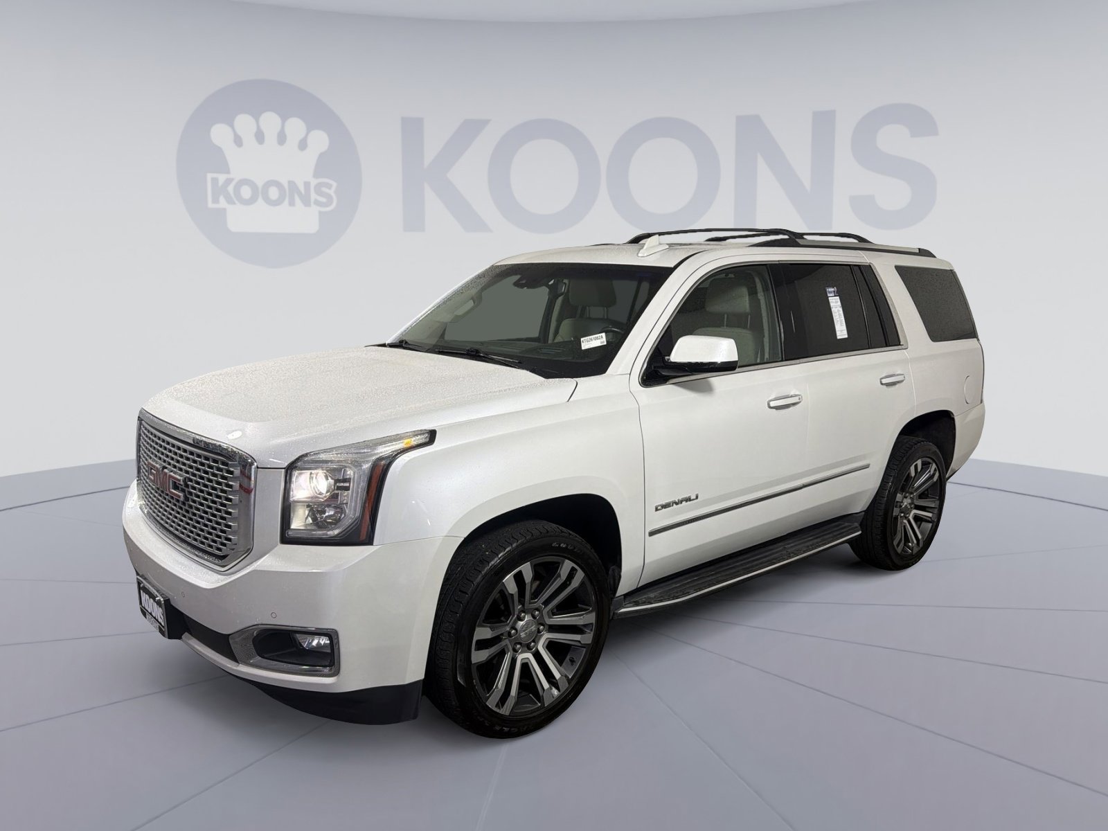 Used 2017 GMC Yukon Denali w/ Open Road Package image 1