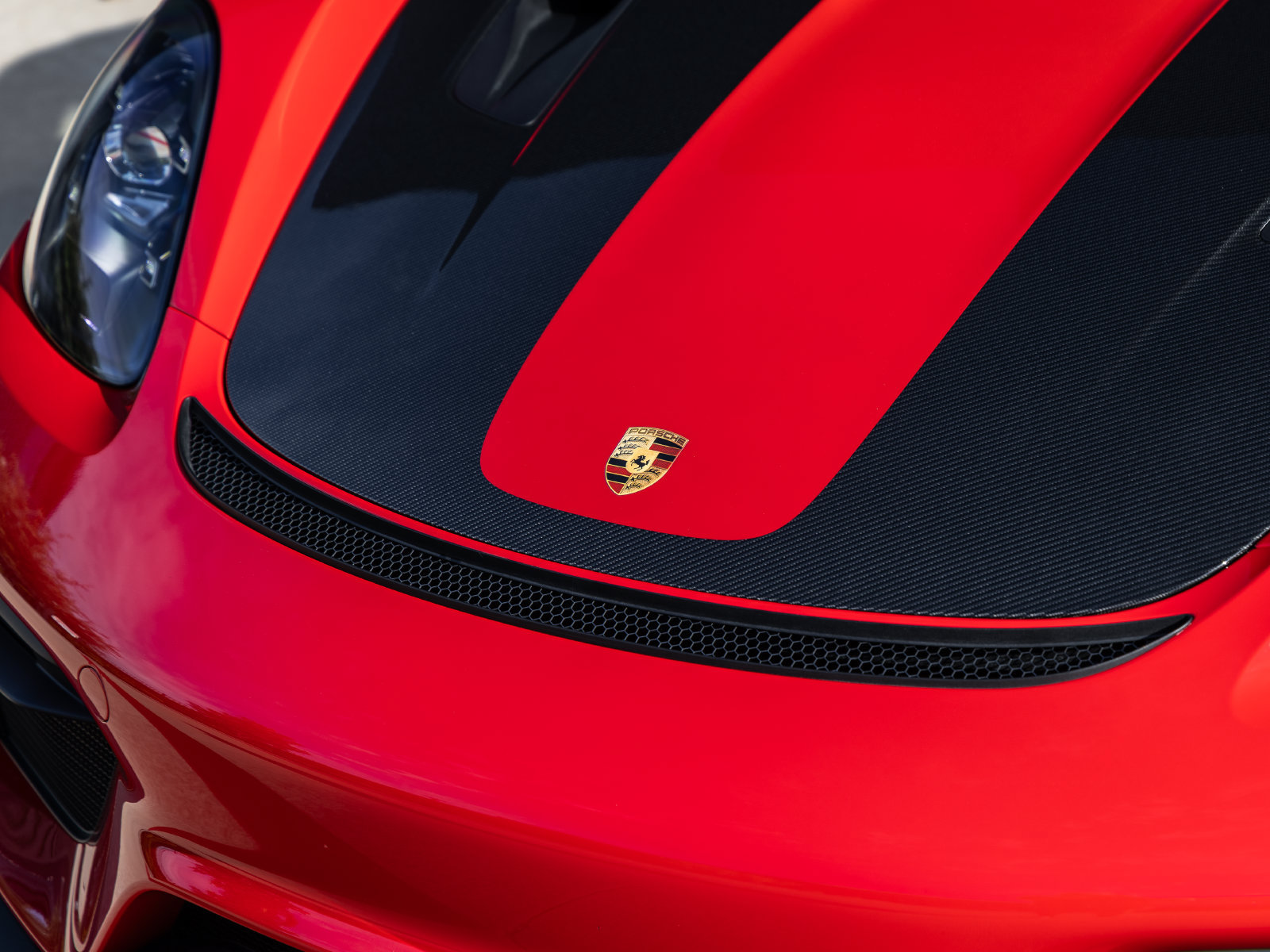 Certified 2025 Porsche 718 Boxster Spyder RS RWD image 21