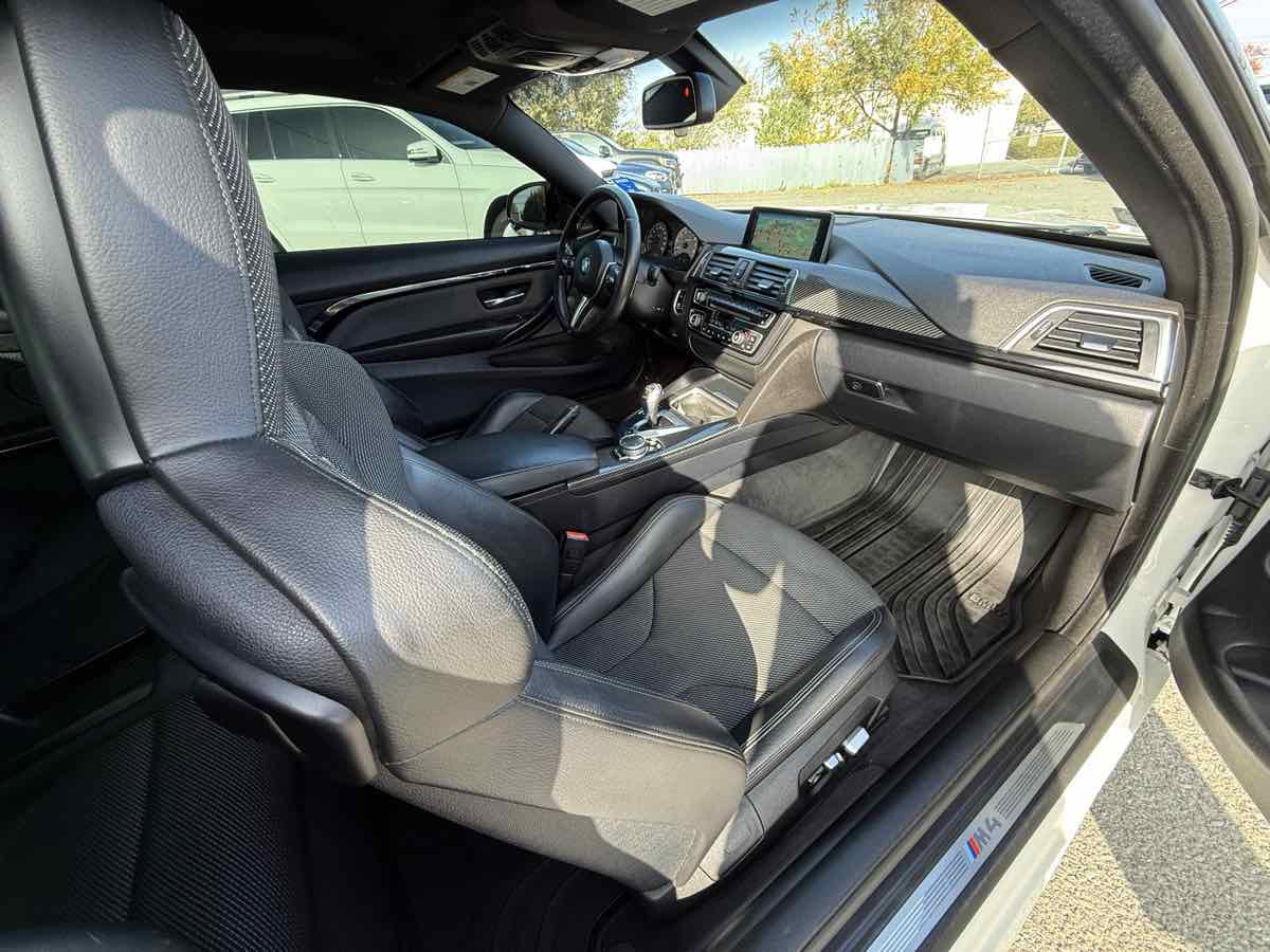 Used 2016 BMW M4 Coupe image 12