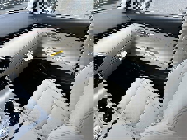 Used 2026 Genesis GV70 2.5T Advanced image 5