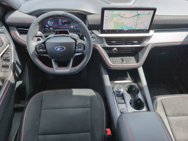 Used 2025 Ford Explorer ST image 27