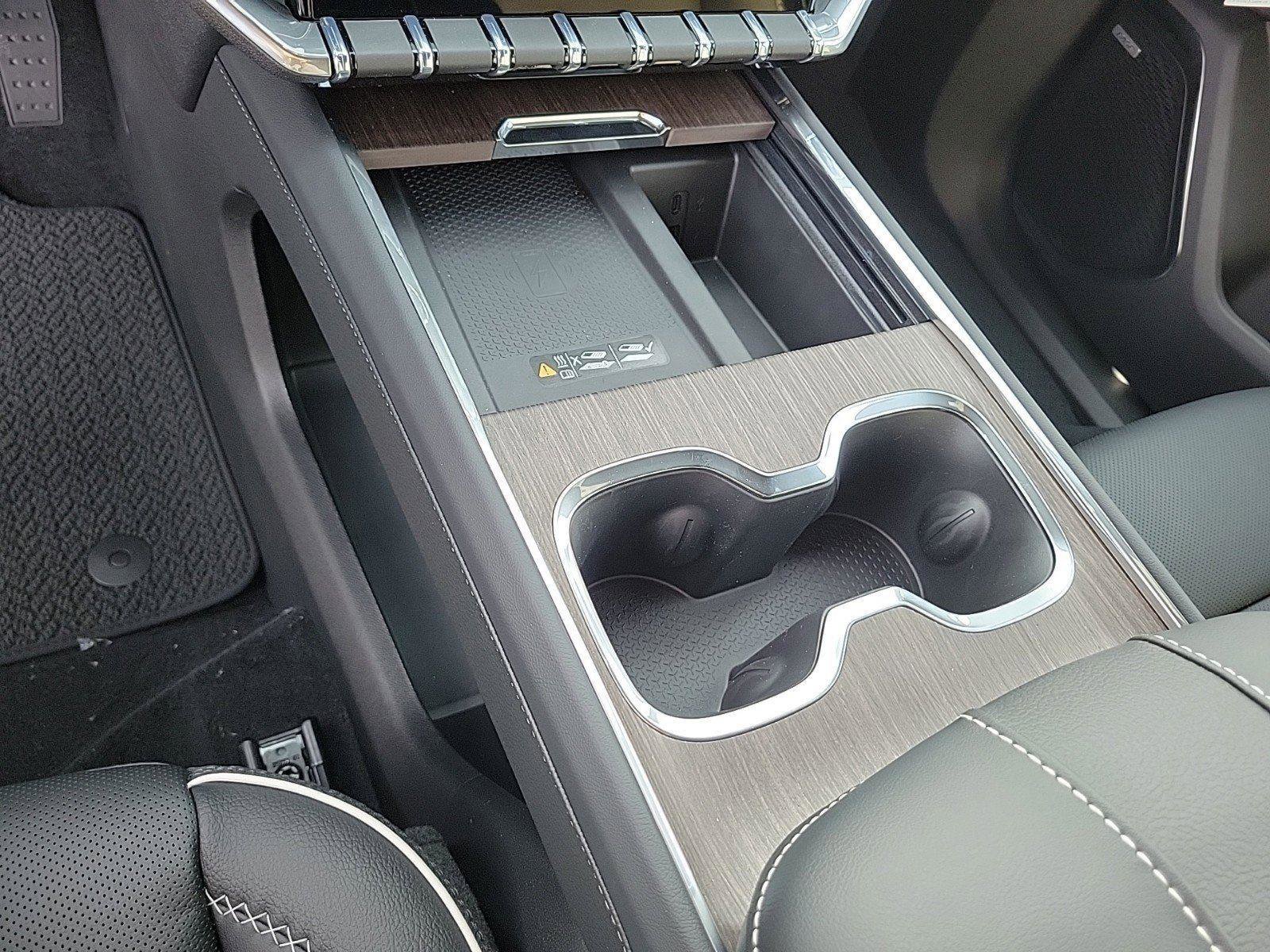 New 2026 GMC Acadia Denali w/ Super Cruise Package image 28