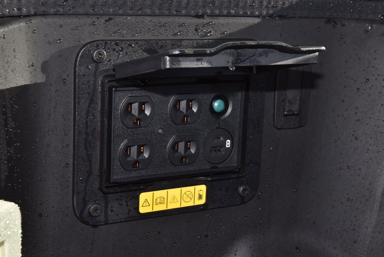 Certified 2025 Ford F150 Lightning Flash image 42