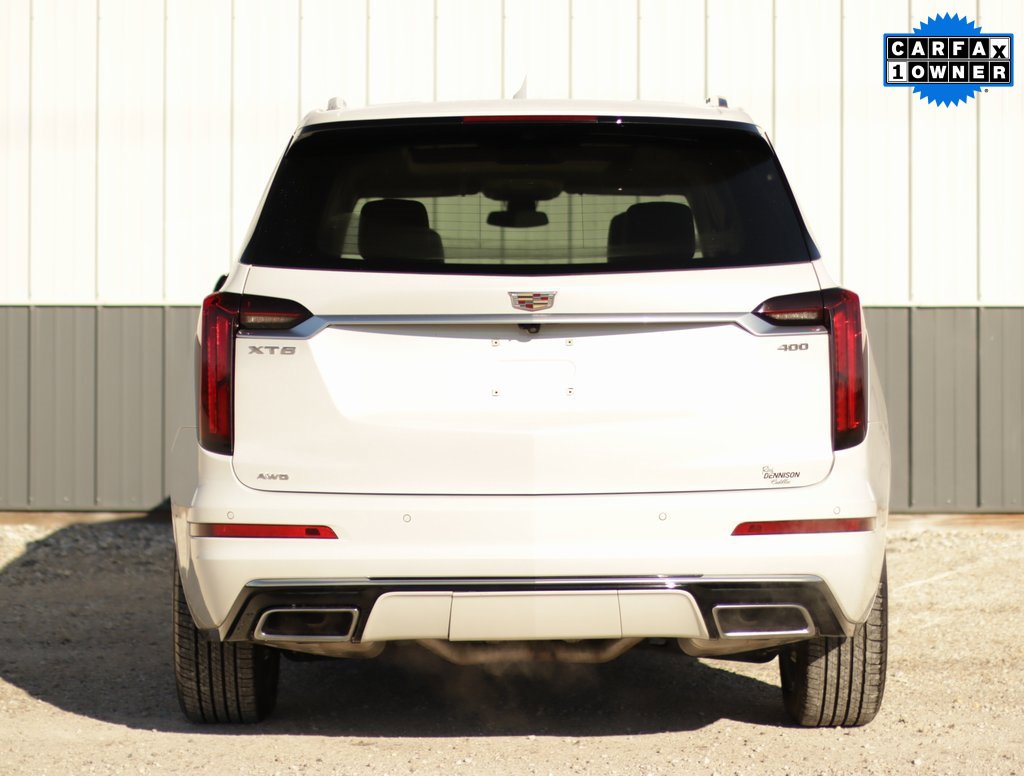 Used 2025 Cadillac XT6 Premium Luxury image 6