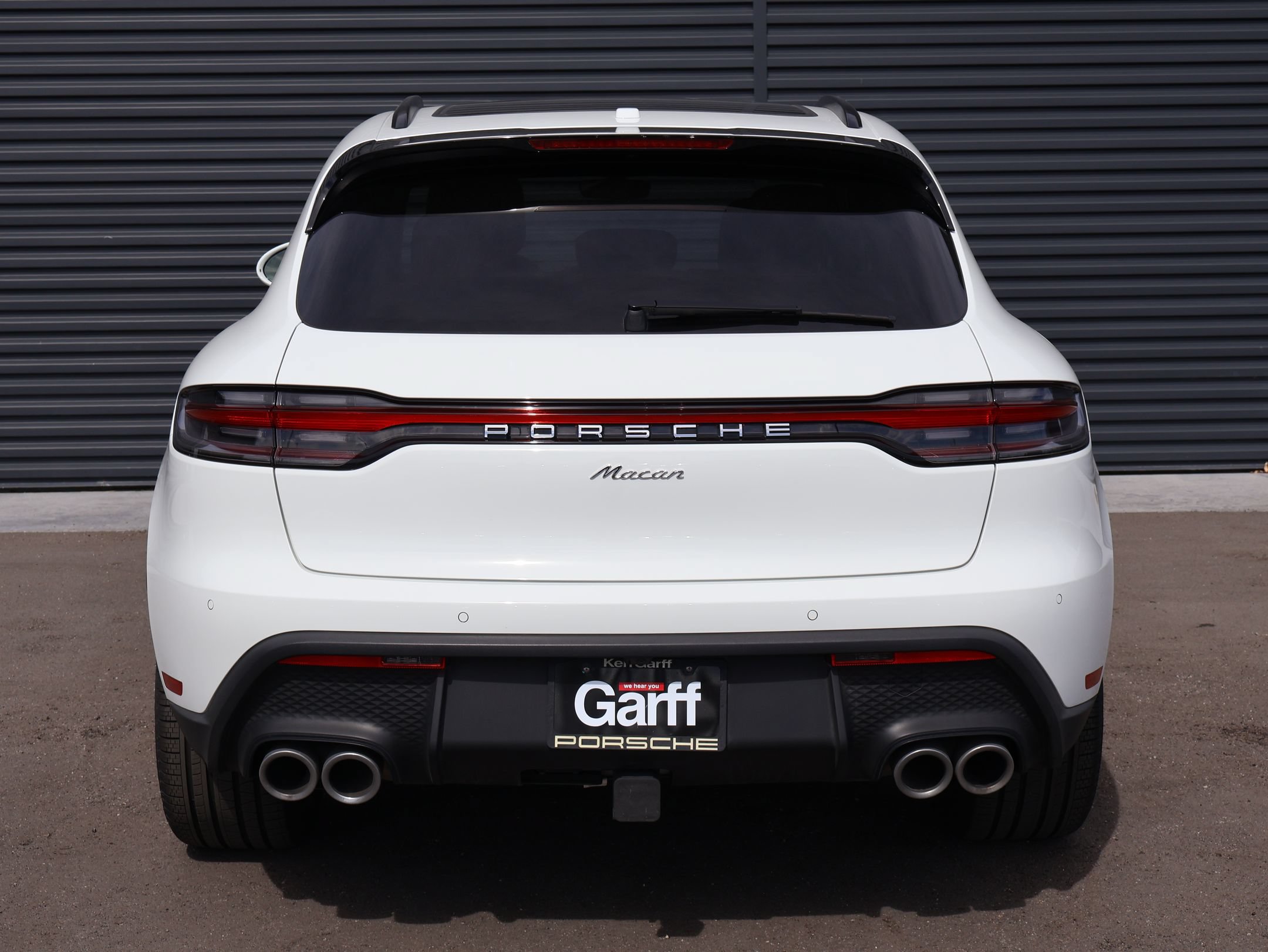 Certified 2026 Porsche Macan AWD/4WD image 9