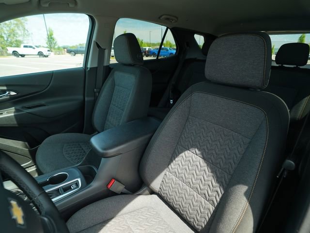 Used 2024 Chevrolet Equinox LT FWD image 35