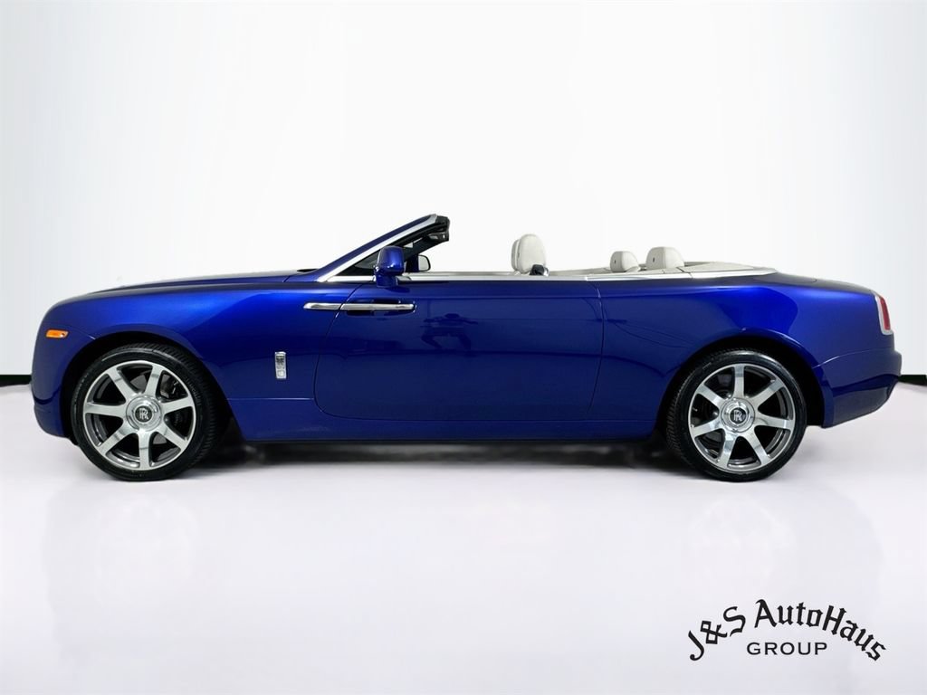Used 2017 Rolls-Royce Dawn RWD image 4