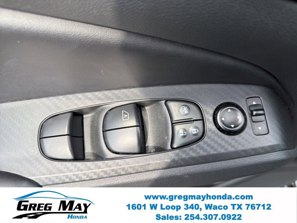 Used 2024 Nissan Altima 2.5 SV image 21