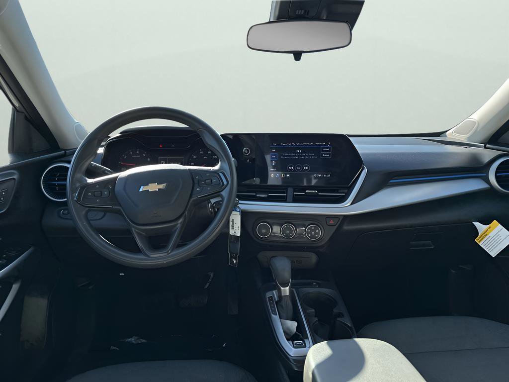 Used 2024 Chevrolet Trax LS w/ Driver Confidence Package image 22
