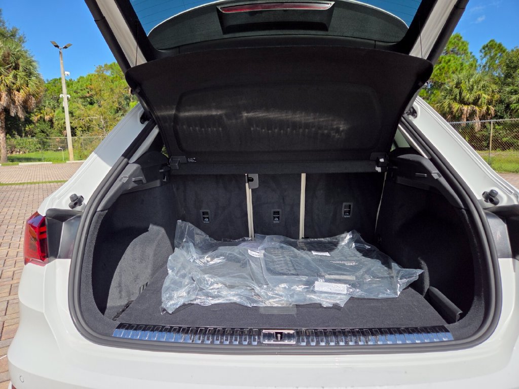 Used 2021 Audi Q3 2.0T Premium AWD/4WD image 19