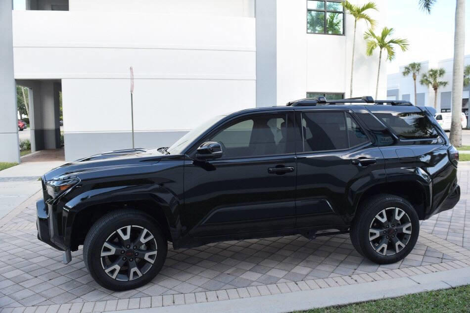 Used 2025 Toyota 4Runner TRD Sport Premium AWD/4WD image 4
