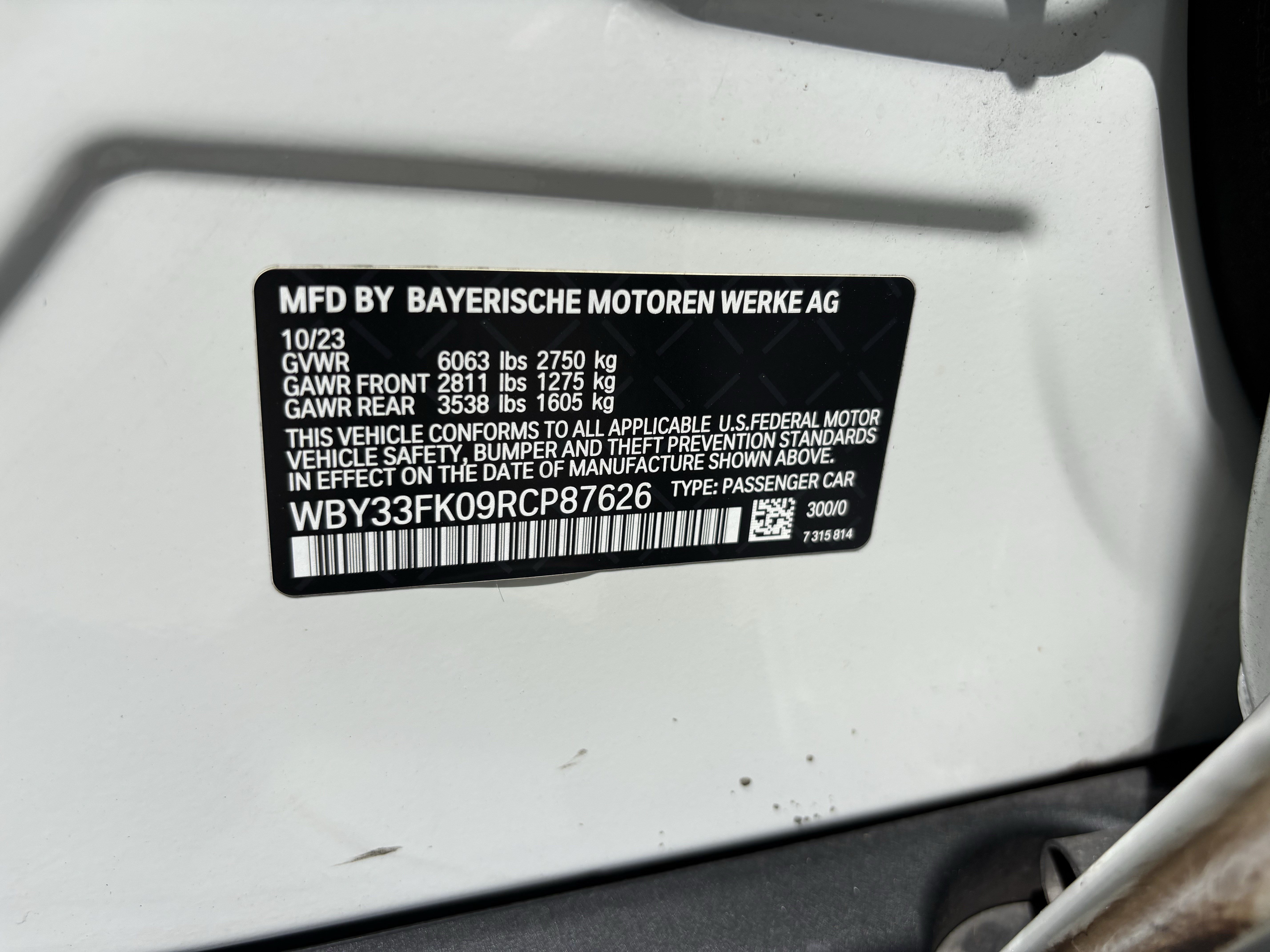 Certified 2024 BMW i5 eDrive40i w/ Convenience Package RWD image 37